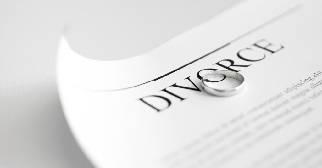 divorce contract with rings